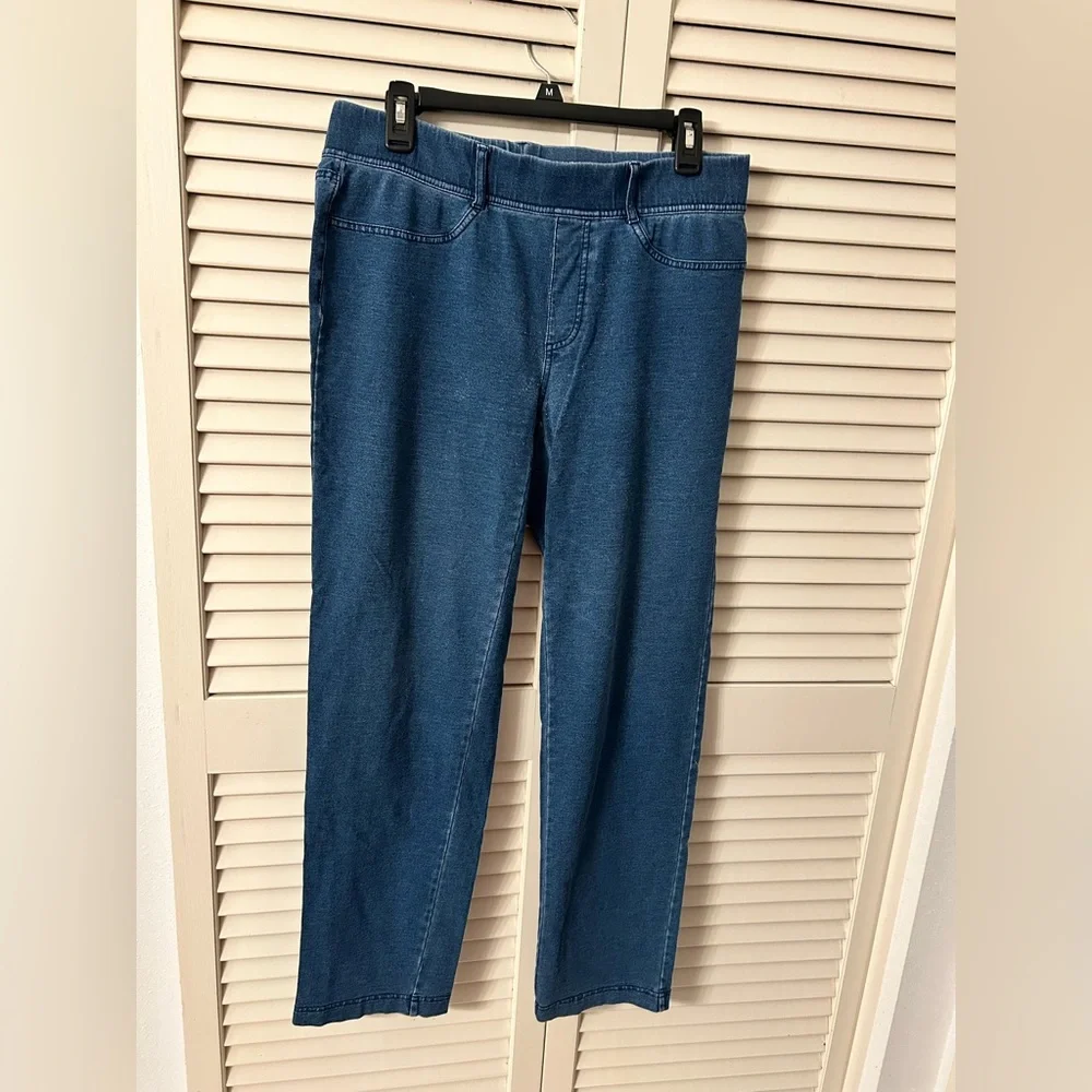 Lands' End Women's Straight Jeans in Medium Blue pull on style - Picture 1 of 3